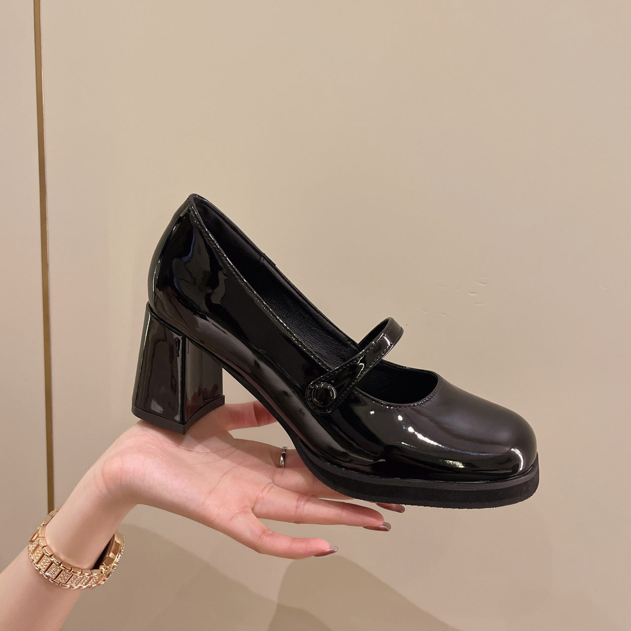 Women's Retro Medium Thick Heels Mary Jane Shoes