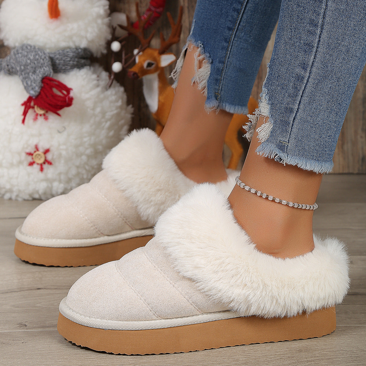 Women's Plush Lined Slippers