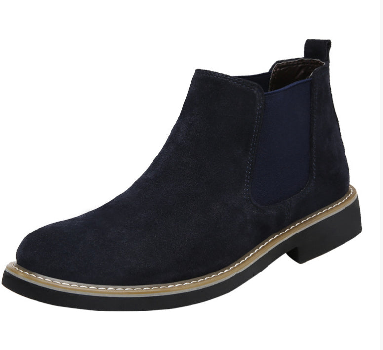 Invisibly Heightened Casual Suede Wedges