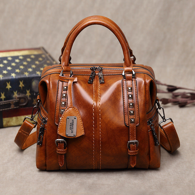Women's Oil Wax Retro Travel Bag