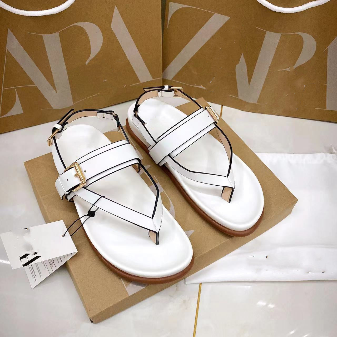Unisex Chunky-soled Casual Sandals