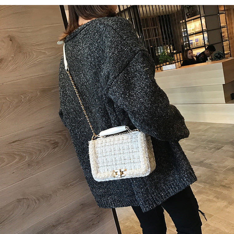 Women's Chain Bag Pearl Fashion Small Square Bag Bag