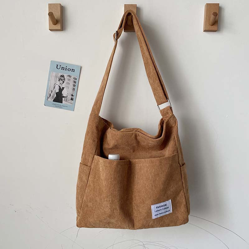 Women's Large Capacity Textured Messenger Bag