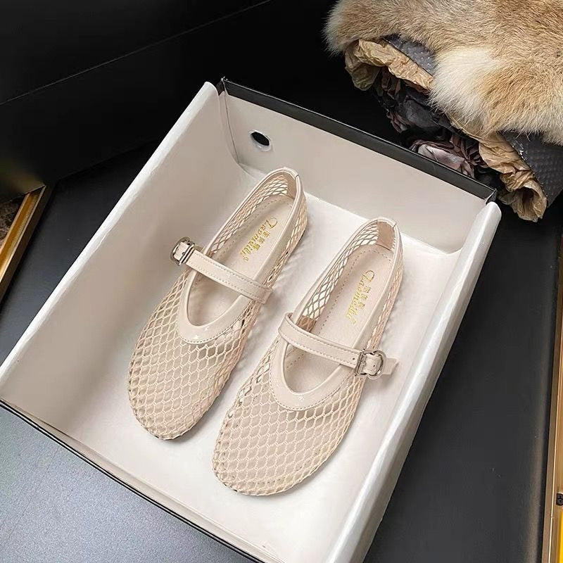 Women's Hollowed-out Breathable Flat Sandals