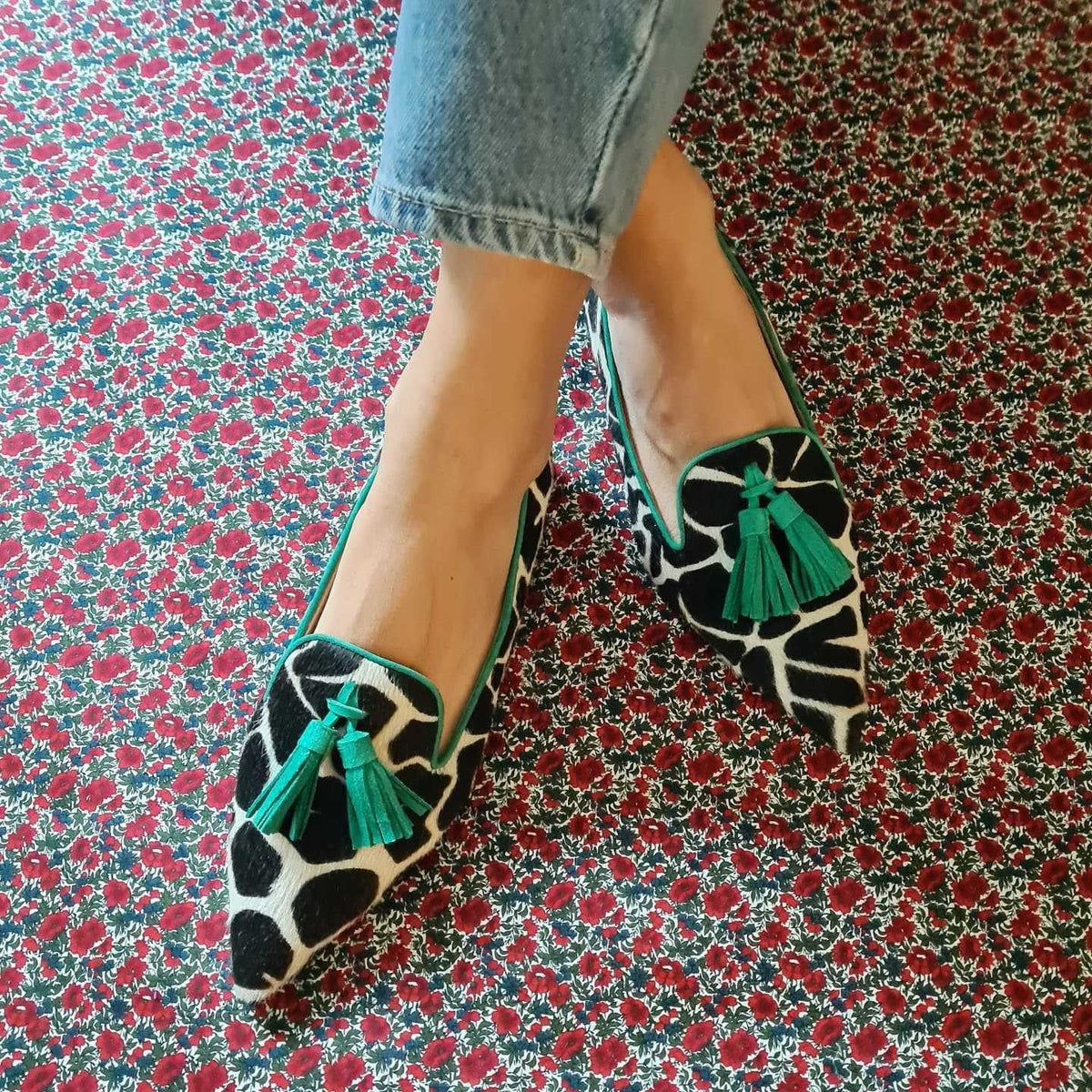 Women's Cows Pattern Tassel Casual Flats