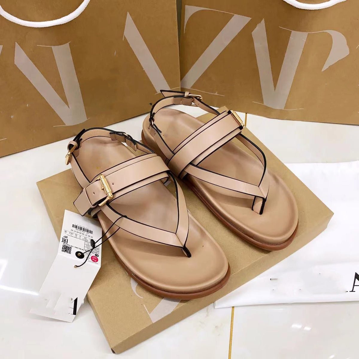 Unisex Chunky-soled Casual Sandals