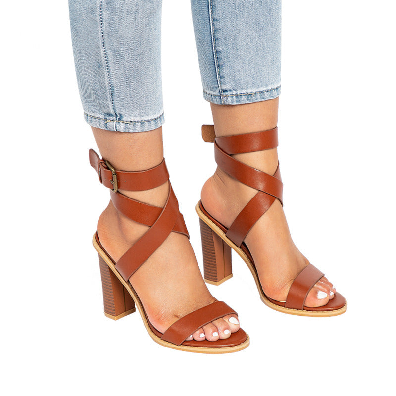 Women's Plus-Size Chunky Heel Sandals