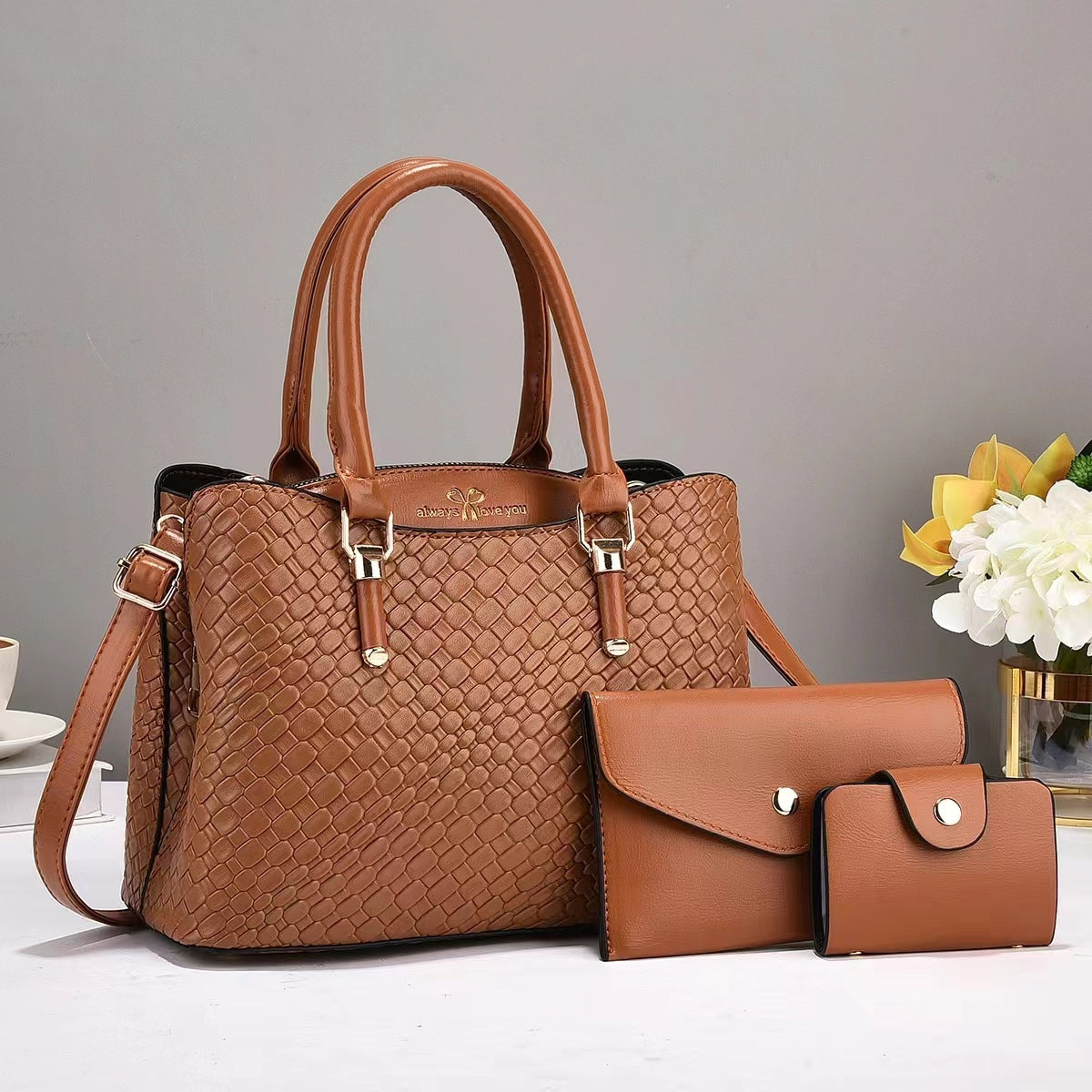 Woven Texture Three-Piece Travel Bag Set
