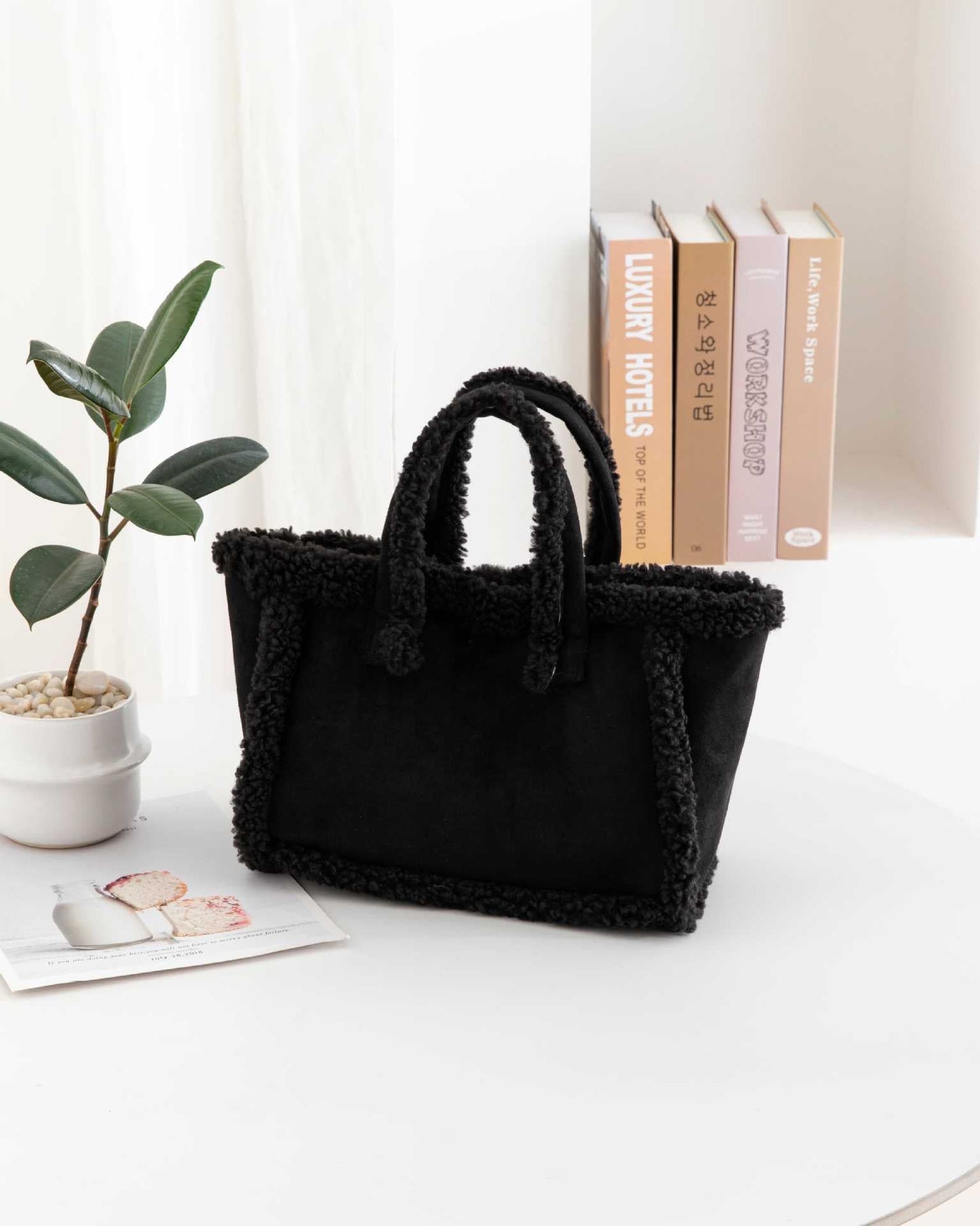 Women's Plush Crossbody Tote Bag Crossbody Bag