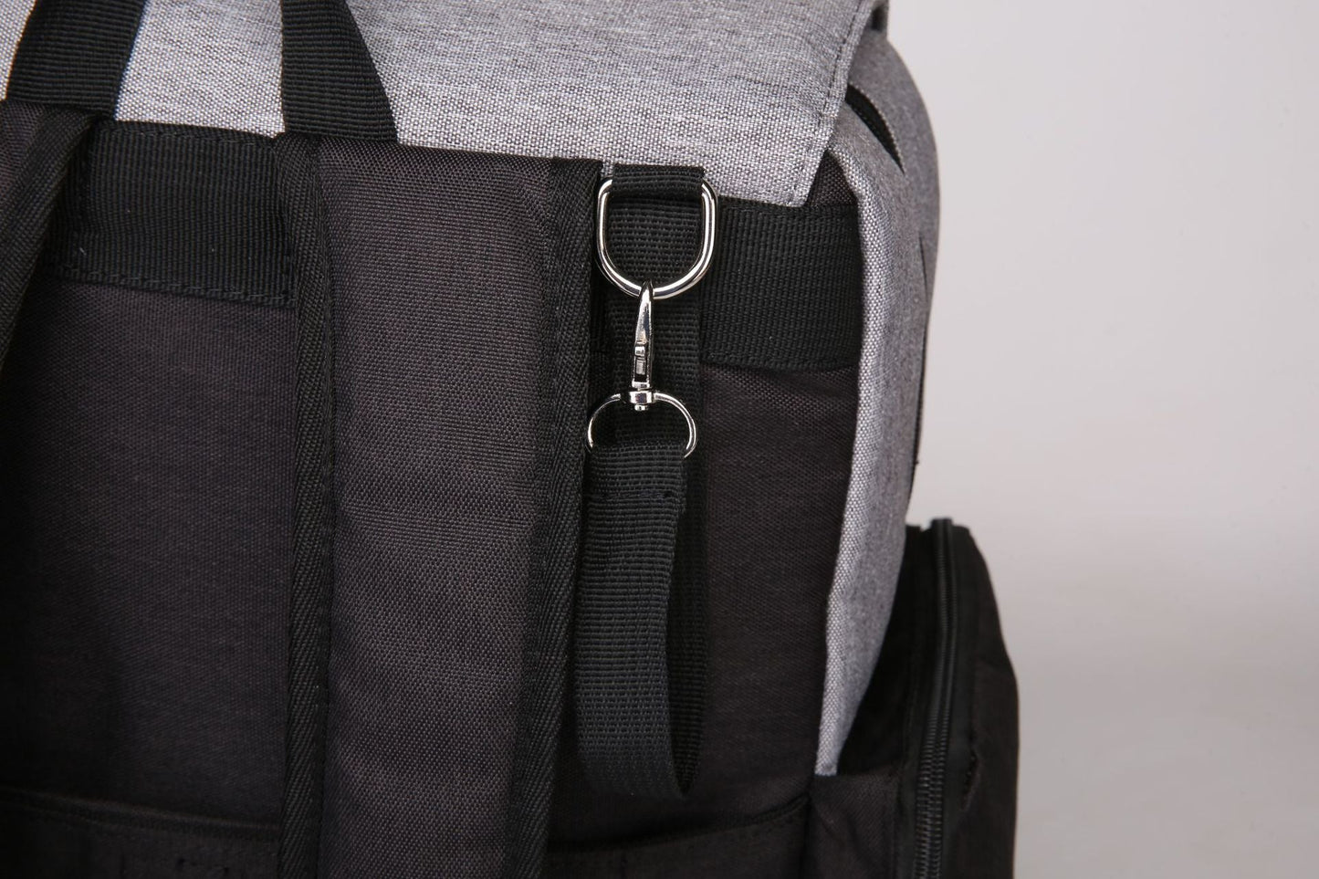 Large-Capacity Multifunctional Travel Backpack