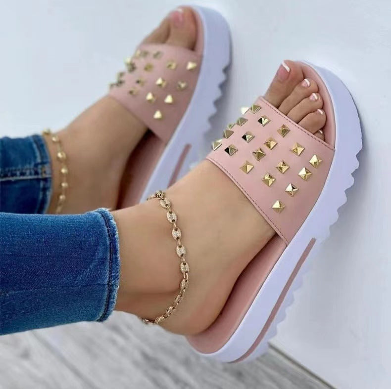 Women's Wedge Rivet Slippers