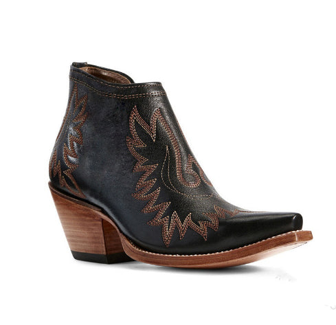 Women's Embroidered Pointed-Toe Boots
