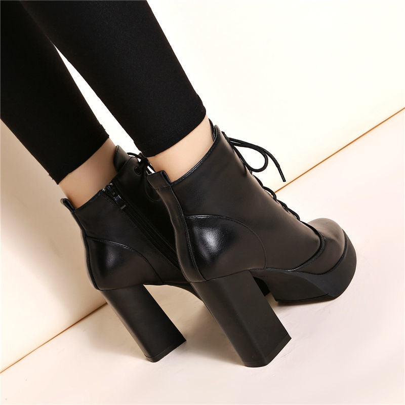 Men's British-Style Lace-Up Boots