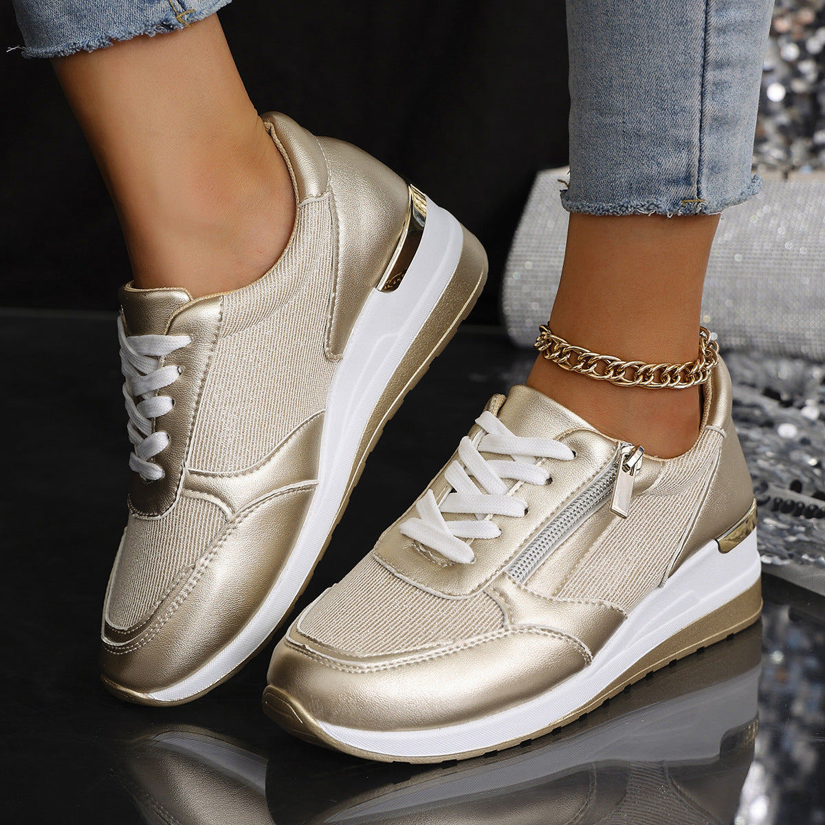 Women's Lace-Up Casual Fashion Sneakers