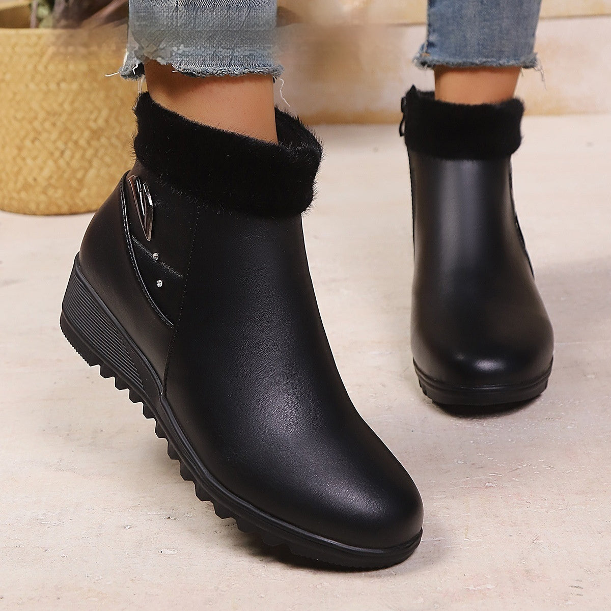 Women's Low-Heel Round-Toe Side Zipper Boots
