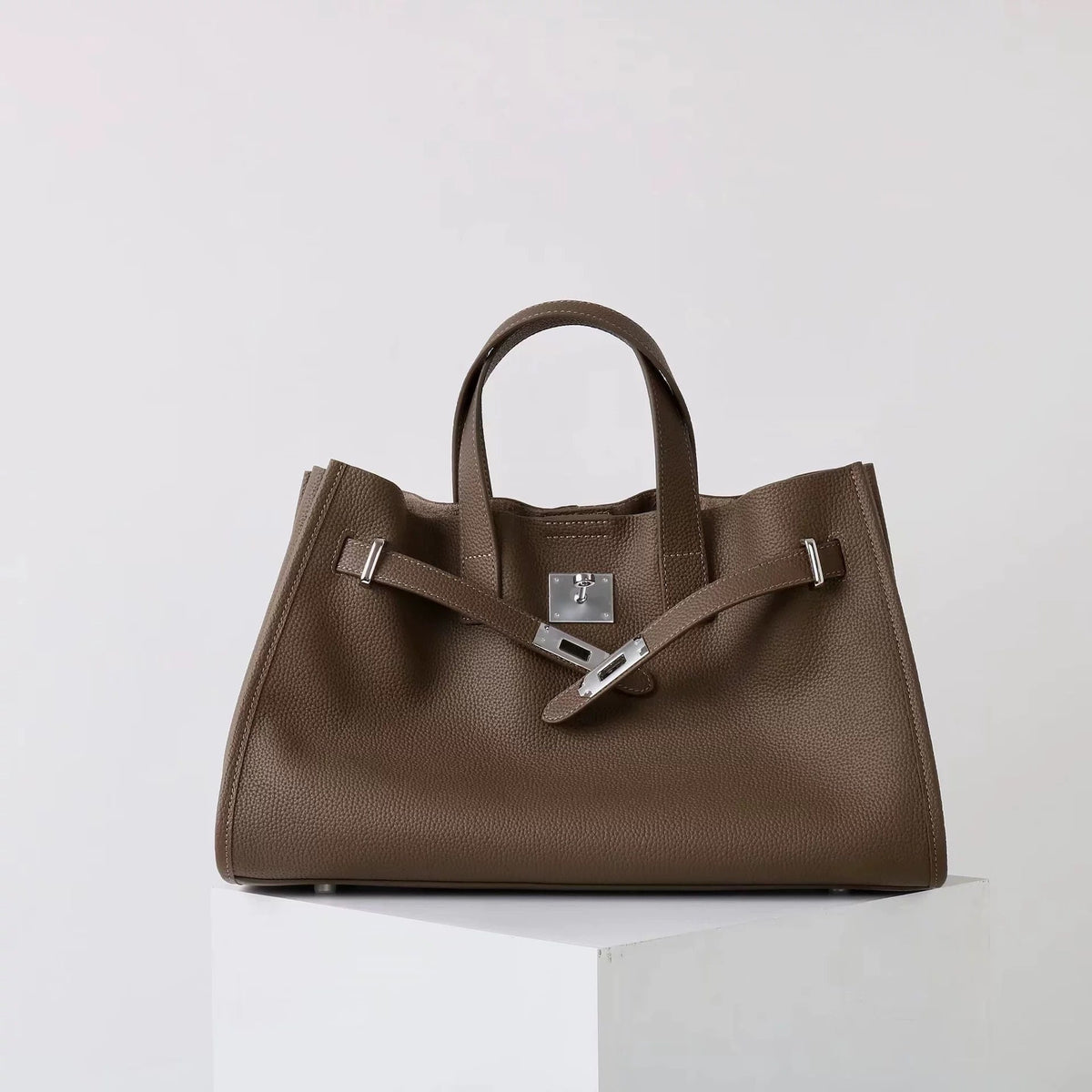 Women's Top Layer Cowhide Crossbody Bag