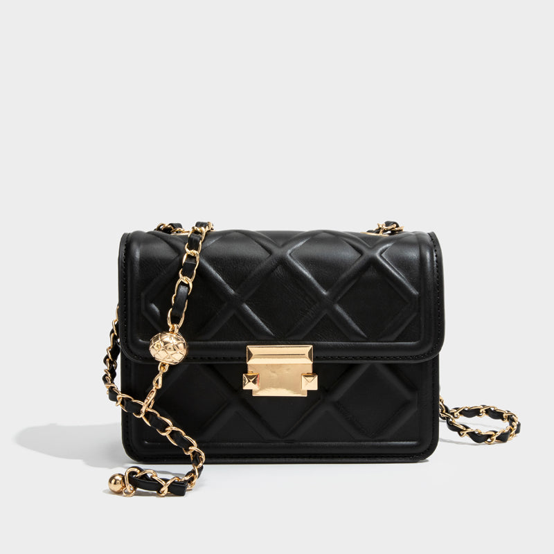Quilted Chain Shoulder Bag