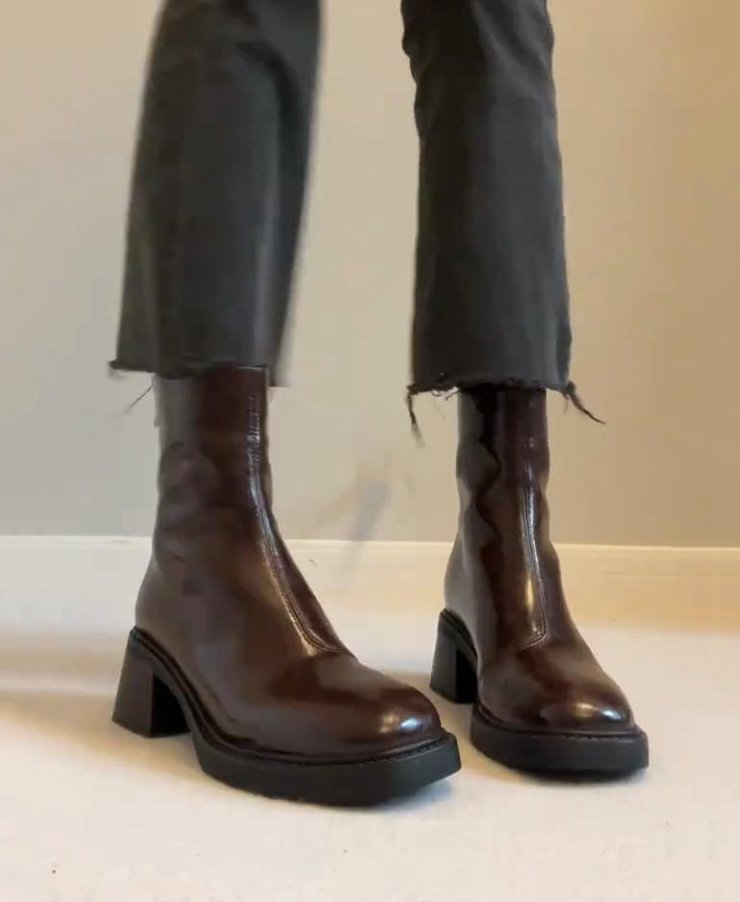 Round-Toe Chunky Heel Ankle Boots