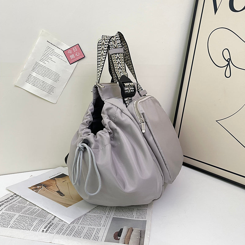 Nylon Fabric Large Capacity Travel Tote Handbag