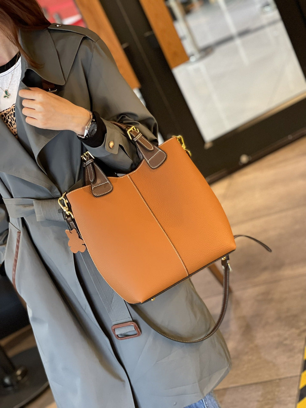 Retro Leather Messenger Bag