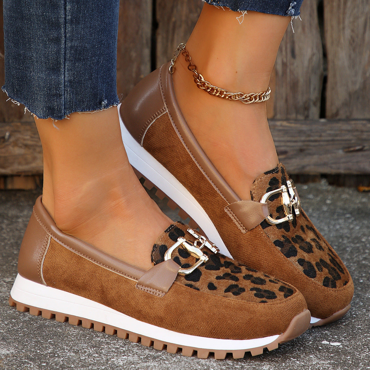 Women's Metal Buckle Flat Shoes