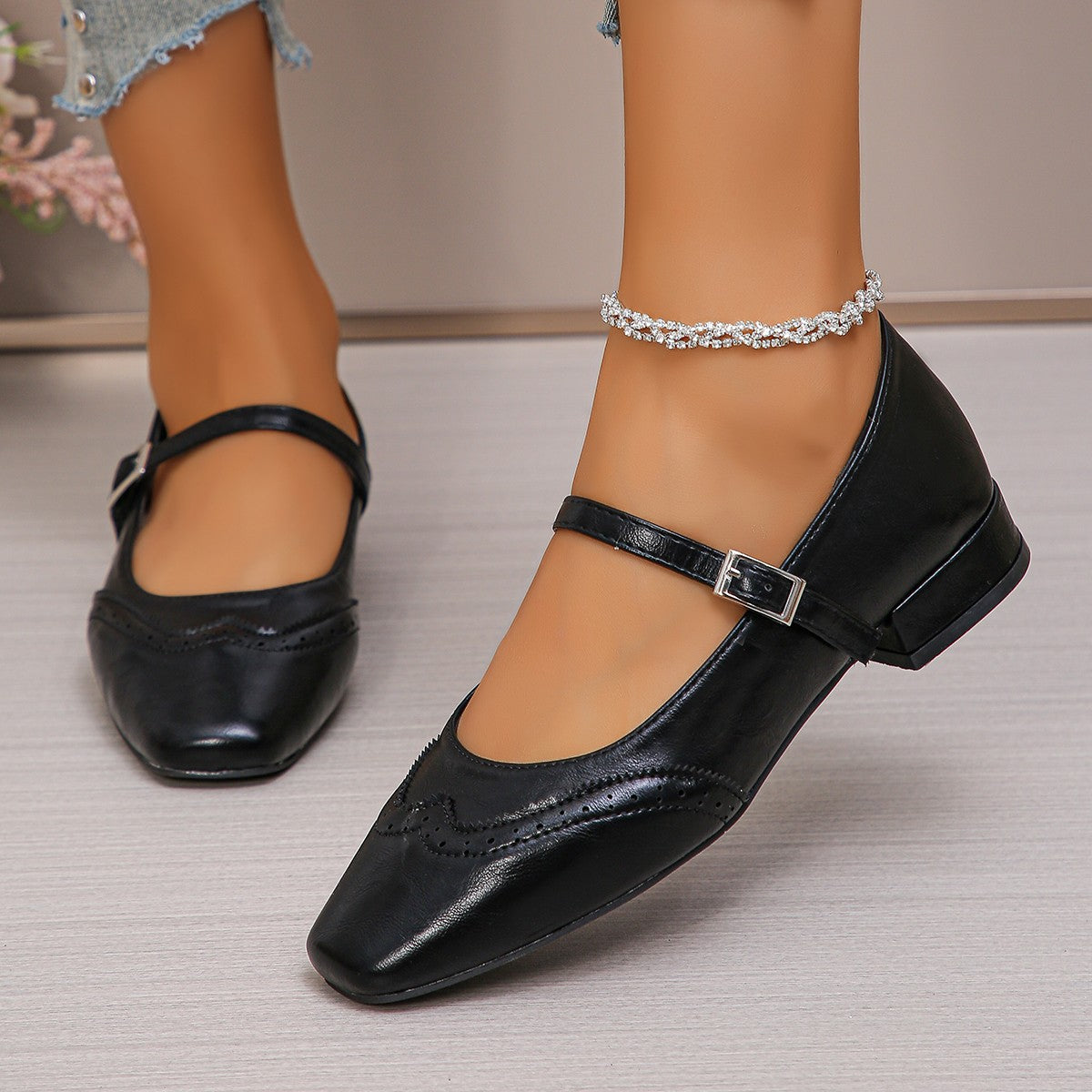 Women's Casual Mary Jane Flats with Buckle Strap