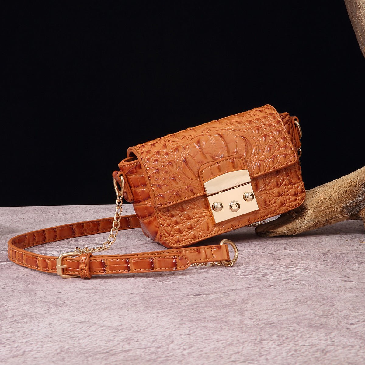 Women's Retro Crocodile-Embossed Crossbody Bag