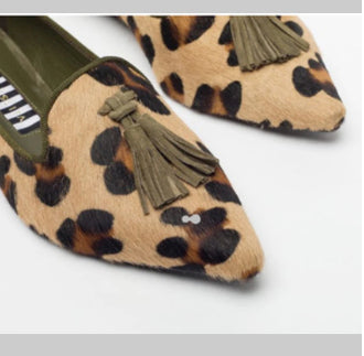 Women's Pointed-Toe Colorblock Tassel Flats